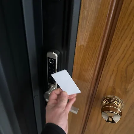 Ambla Holidays Appartement *